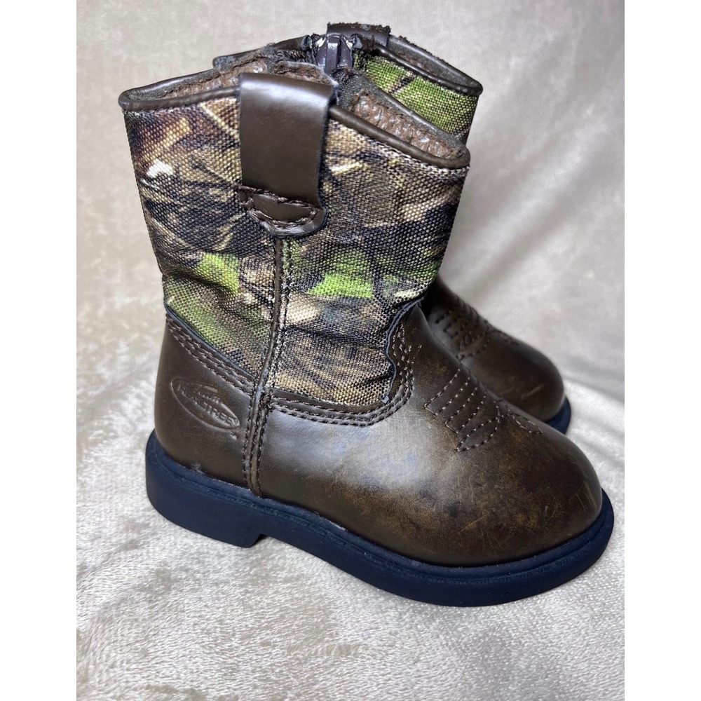 Realtree Outfitters Lil' Dustin (Toddler) Camo Boots, Size 5M